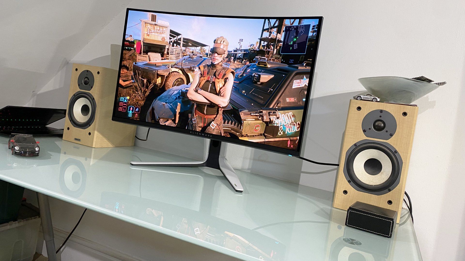 DELL AW3225QF (Alienware 32 4K QD-OLED)② Alienware 32
