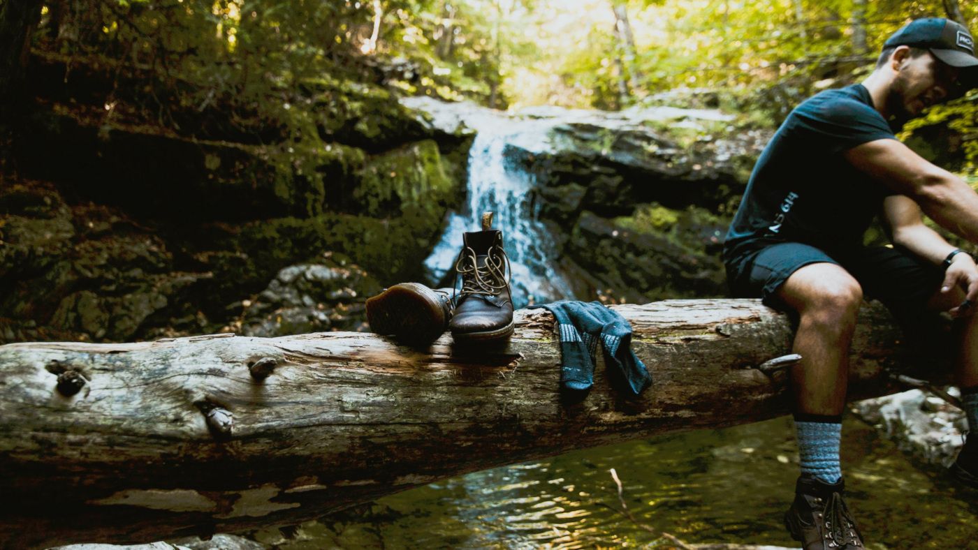 Walking boots vs walking shoes how to choose the right footwear for