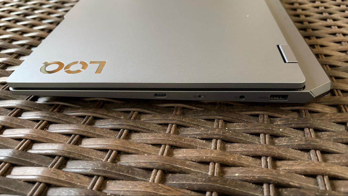 Lenovo Legion LOQ 15 (2025)