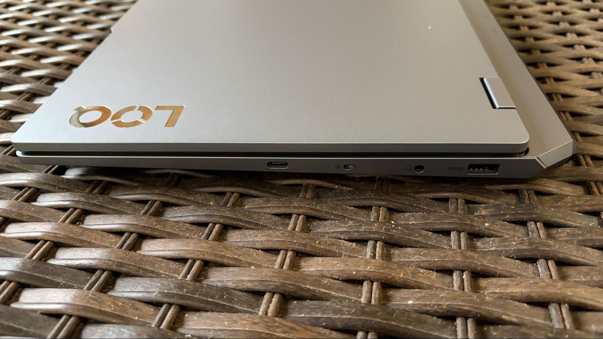 Lenovo Legion LOQ 15 (2025)