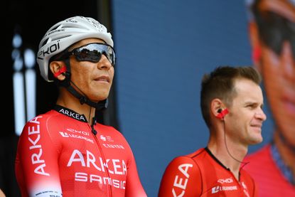 Nairo Quintana wearing black sunglasses