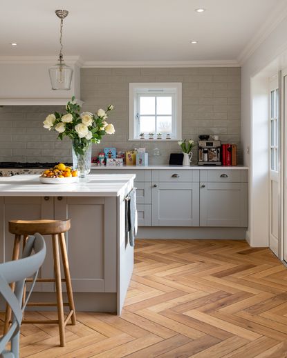 The best engineered wood flooring – how to find the most durable types ...