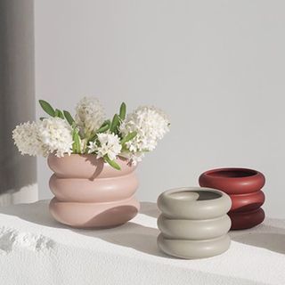 Simple round curvy vases in earthy neutrals