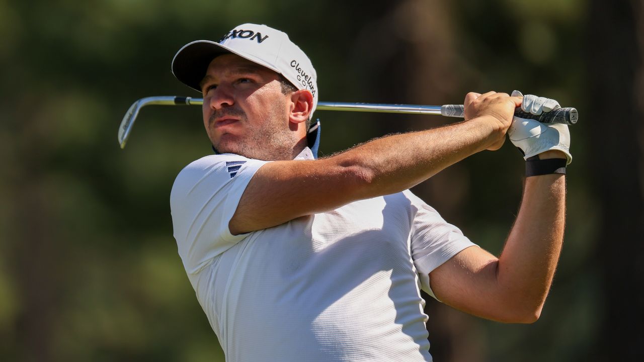 Alejandro Tosti takes a shot during the Barracuda Championship