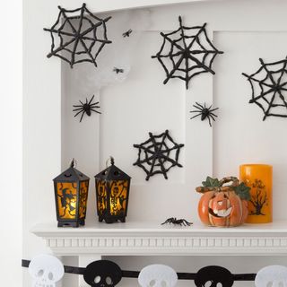 white wall halloween craft spider lamp pumpkin