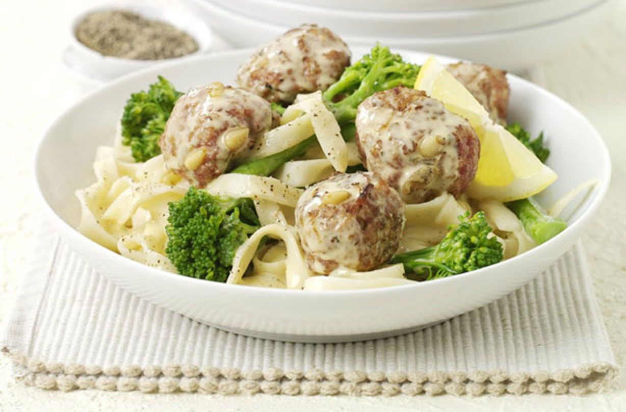 Phil Vickery&#039;s lemon turkey meatballs