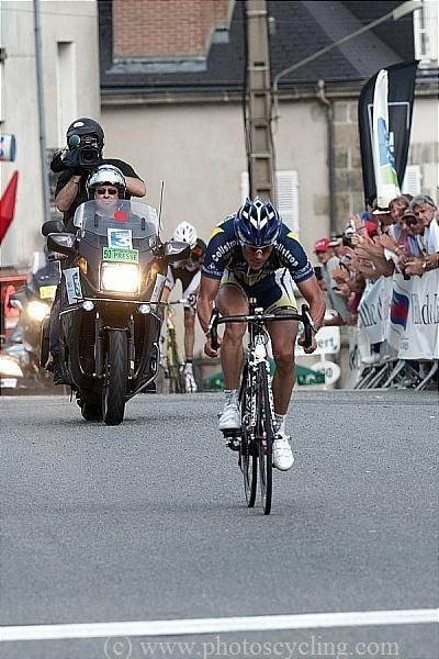 Leukemans solos to the win ahead of the chasing trio.