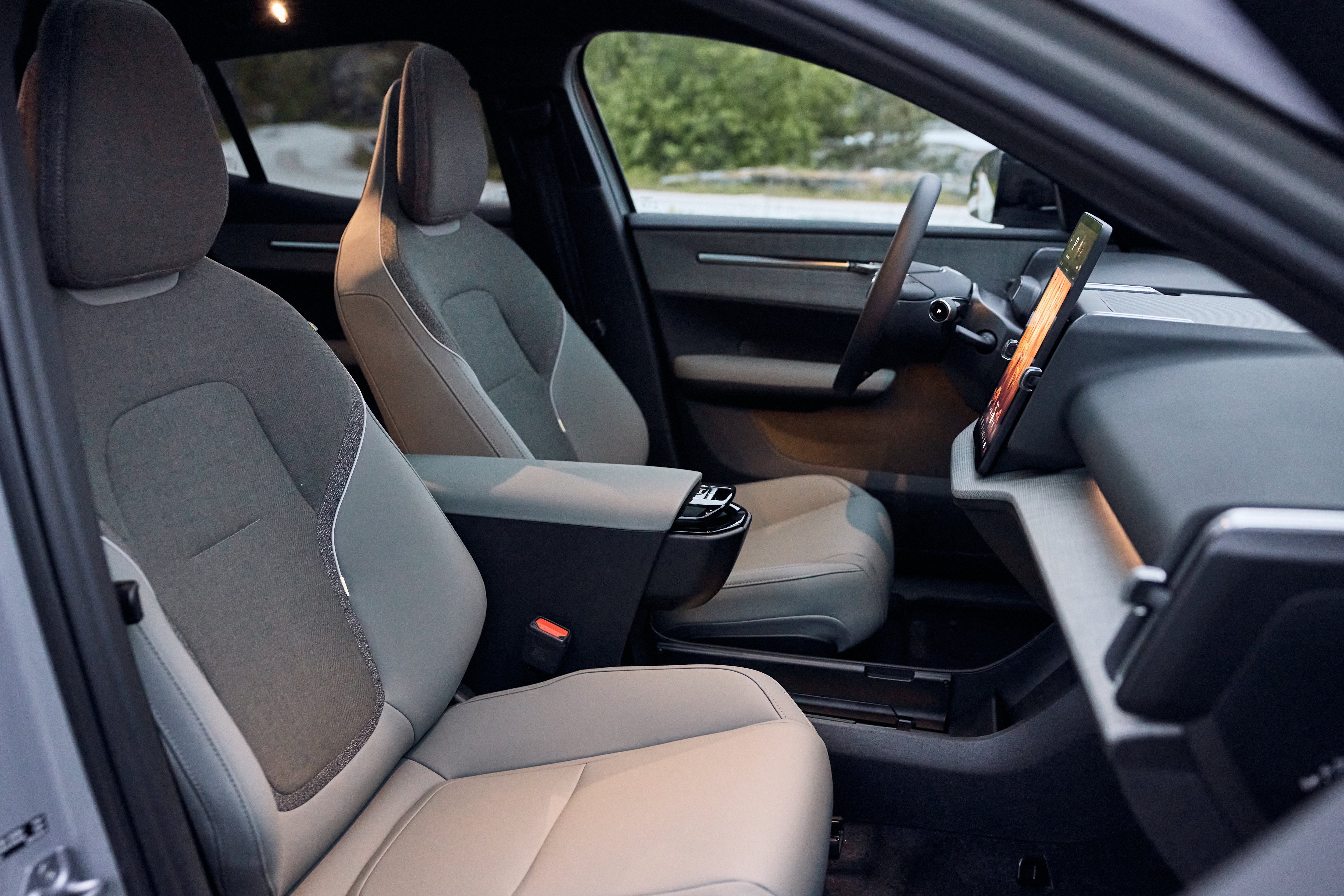 Volvo EX30 Cross Country interior
