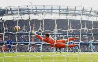 Chelsea goalkeeper Kepa Arrizabalaga was unable to stop Kevin de Brunye's second-half strike