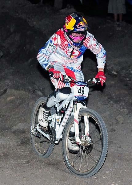 Jill Kintner (Red Bull/Intense) leads the final.