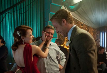Emma Stone and Ryan Golsing in Gangster Squad