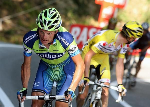Di Luca attacks in pursuit of Piepoli with Riccardo Ricco on his wheel.
