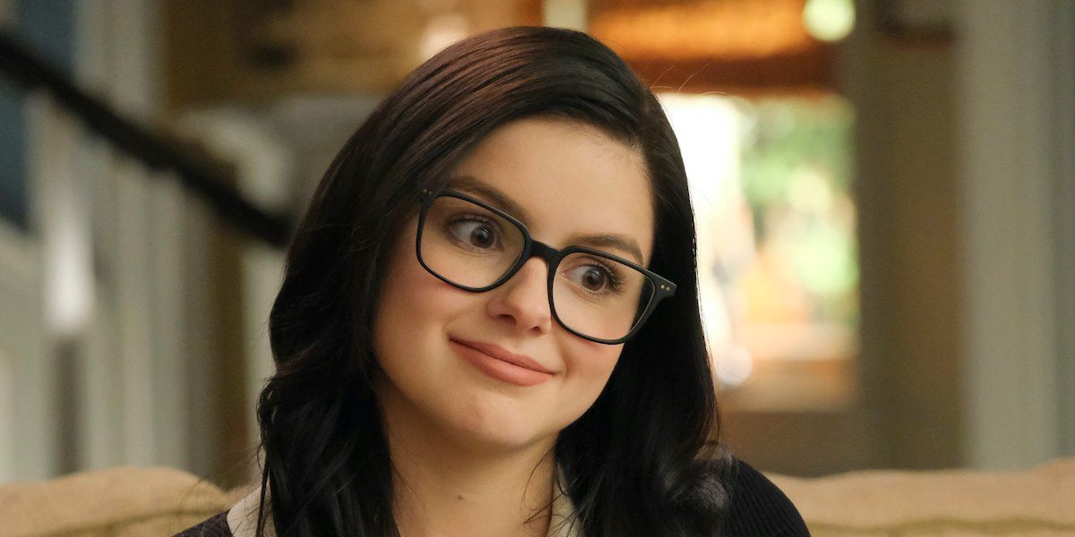 Ariel Winter Dyes Hair Red After Modern Family Finale