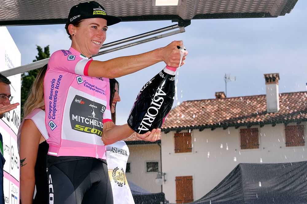 Annemiek van Vleuten (Mitchelton-Scott) in the maglia rosa at the Giro Rosa