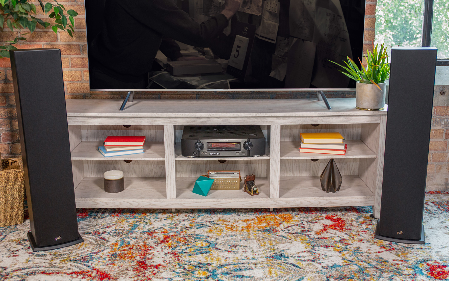 Best Floor Standing Speakers (From 250 to 900 Per Pair) Top Ten