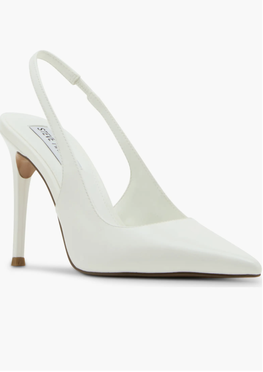 Steve Madden white pumps