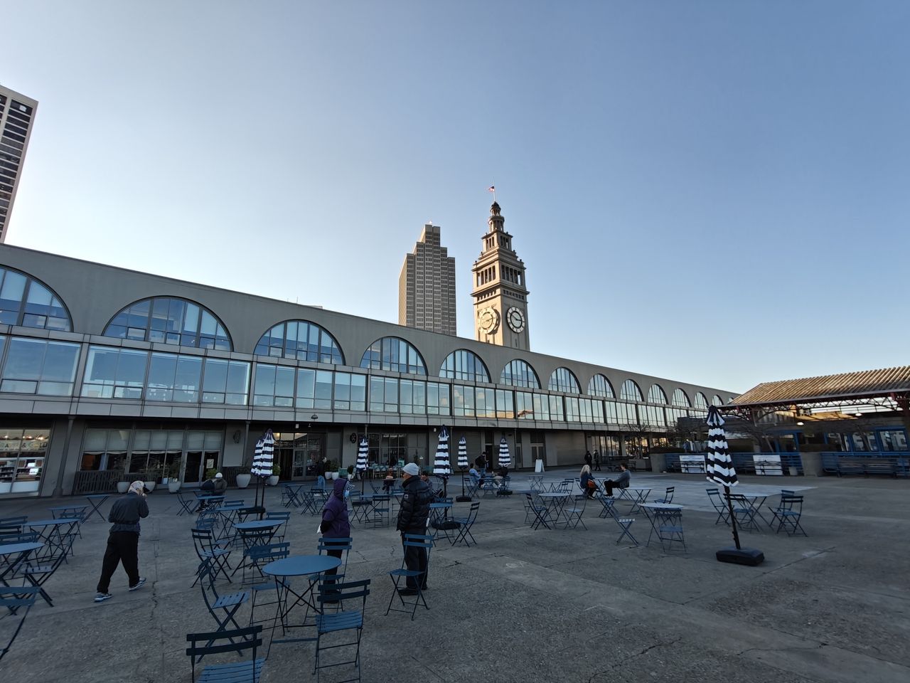 Ferry Building ultrawide shot by OnePlus 13R