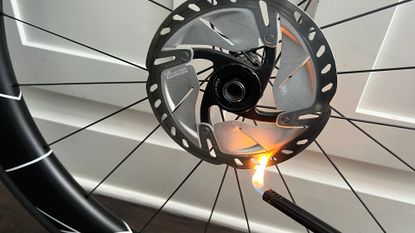 Hydraulic disc brake tips