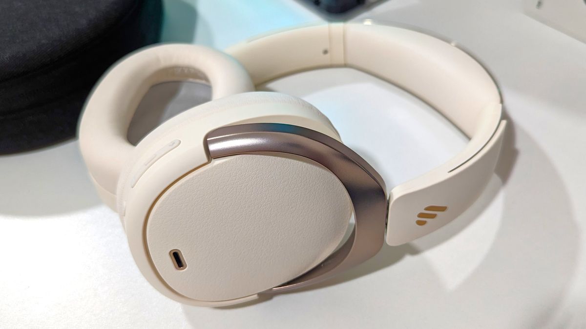 Edifier WH950NB headphones