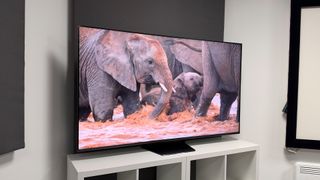 Hisense UR8 RGB Mini LED TV
