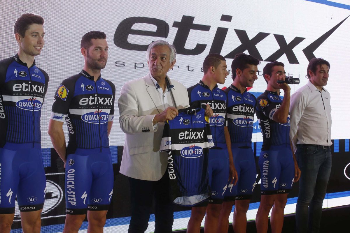 Fernando Gaviria leads the line for Etixx-QuickStep.