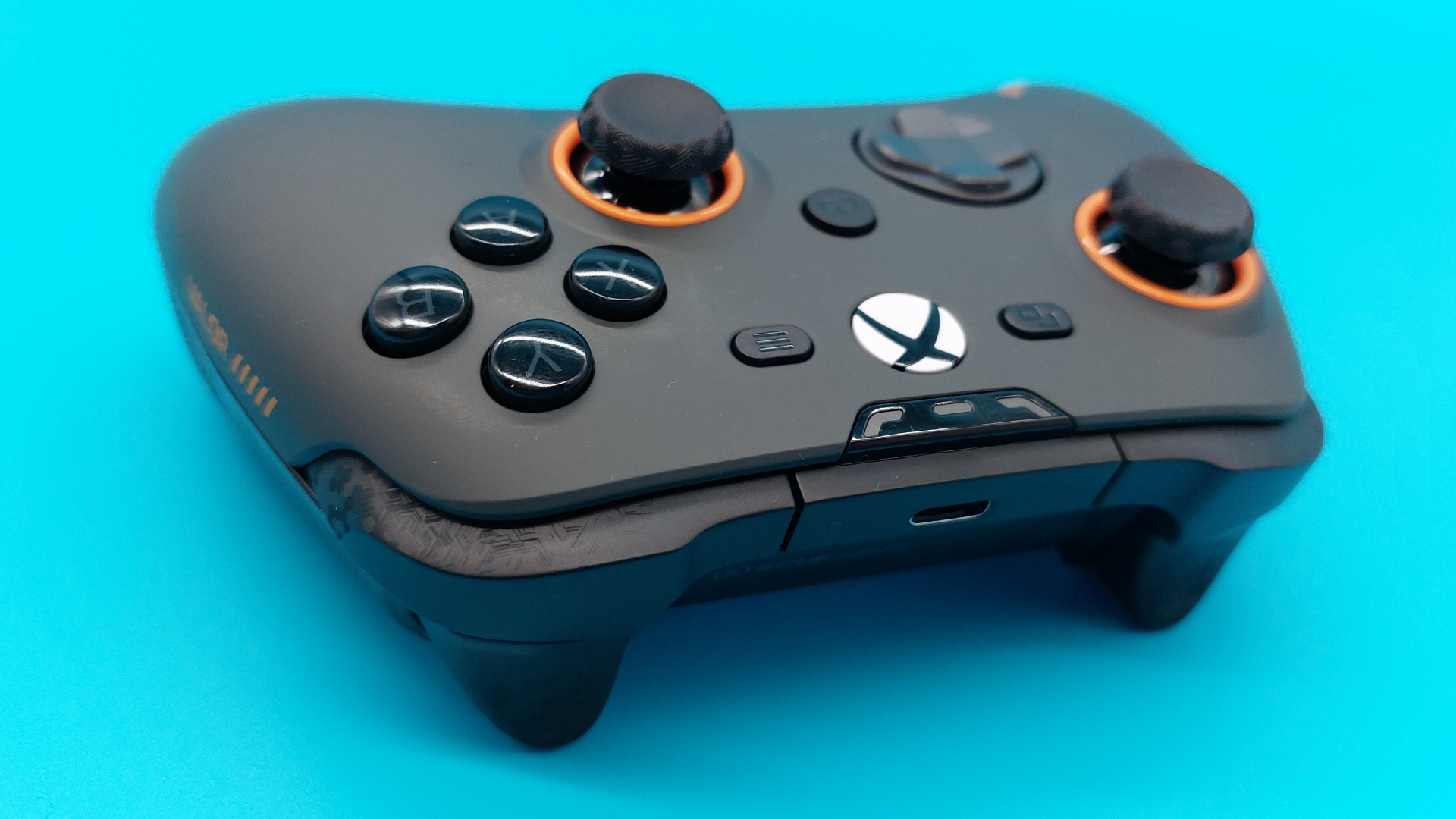 The Scuf Valor Pro wireless controller seen from various angles.