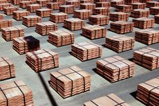 Commodities such as copper cathode sheets are ready for sale