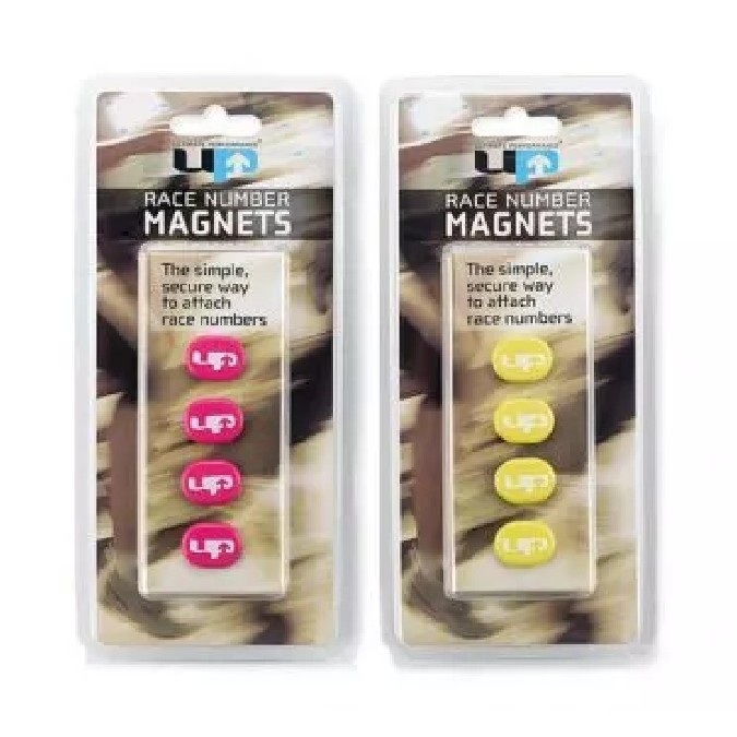 Race bib magnets for runners