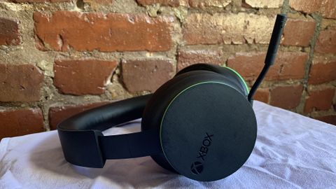 Xbox Wireless Headset Review