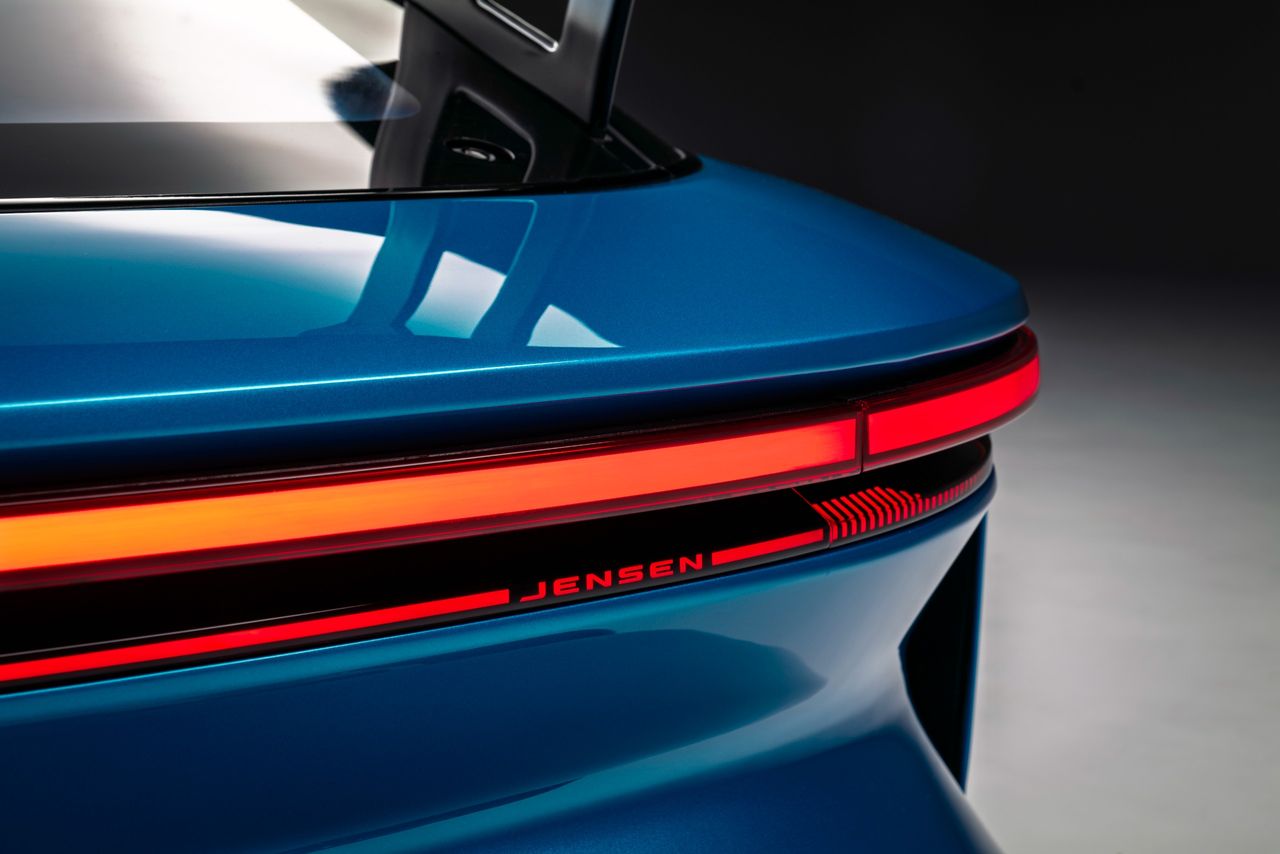 Jensen Interceptor GTX exterior details