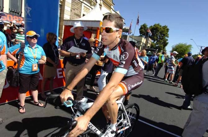 Laurent Didier (RadioShack Leopard) rides to the start.