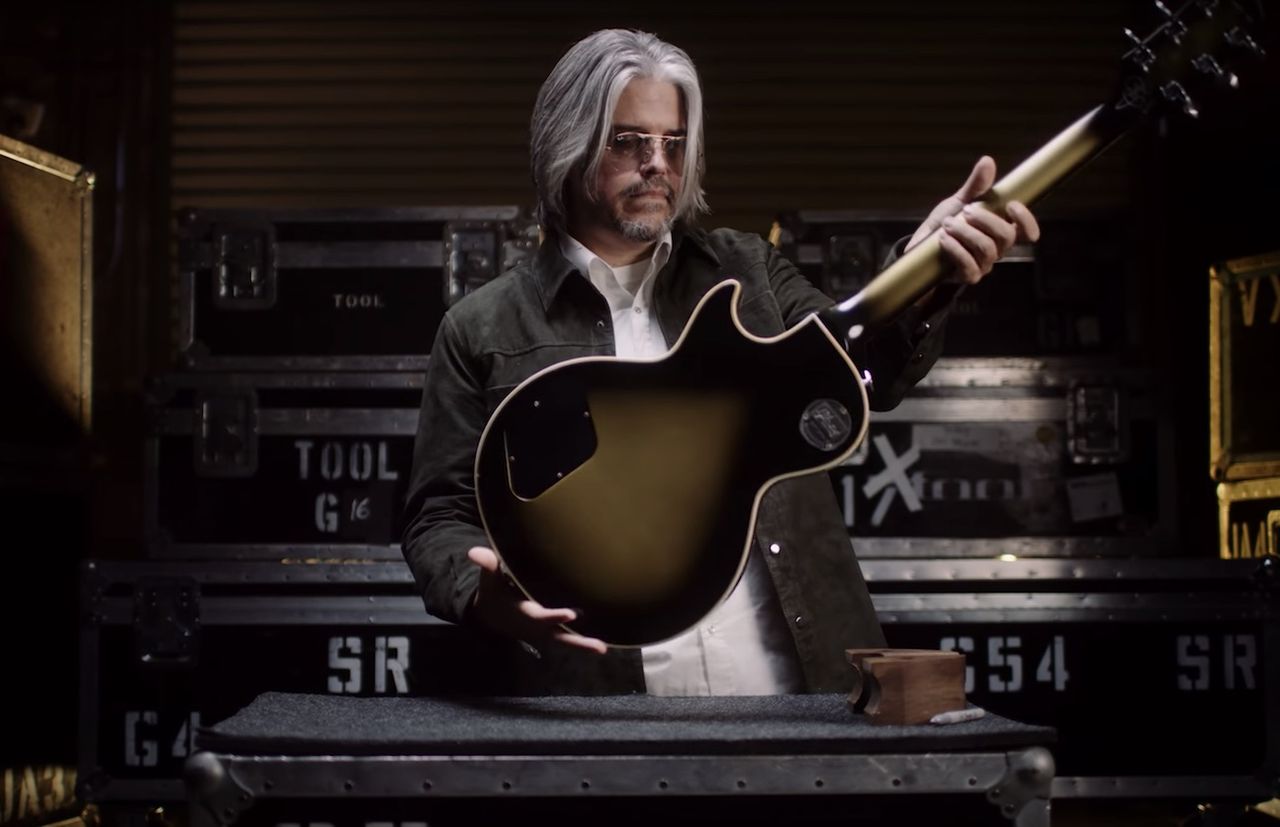 Gibson's new Adam Jones 1979V2 Les Paul Custom 2