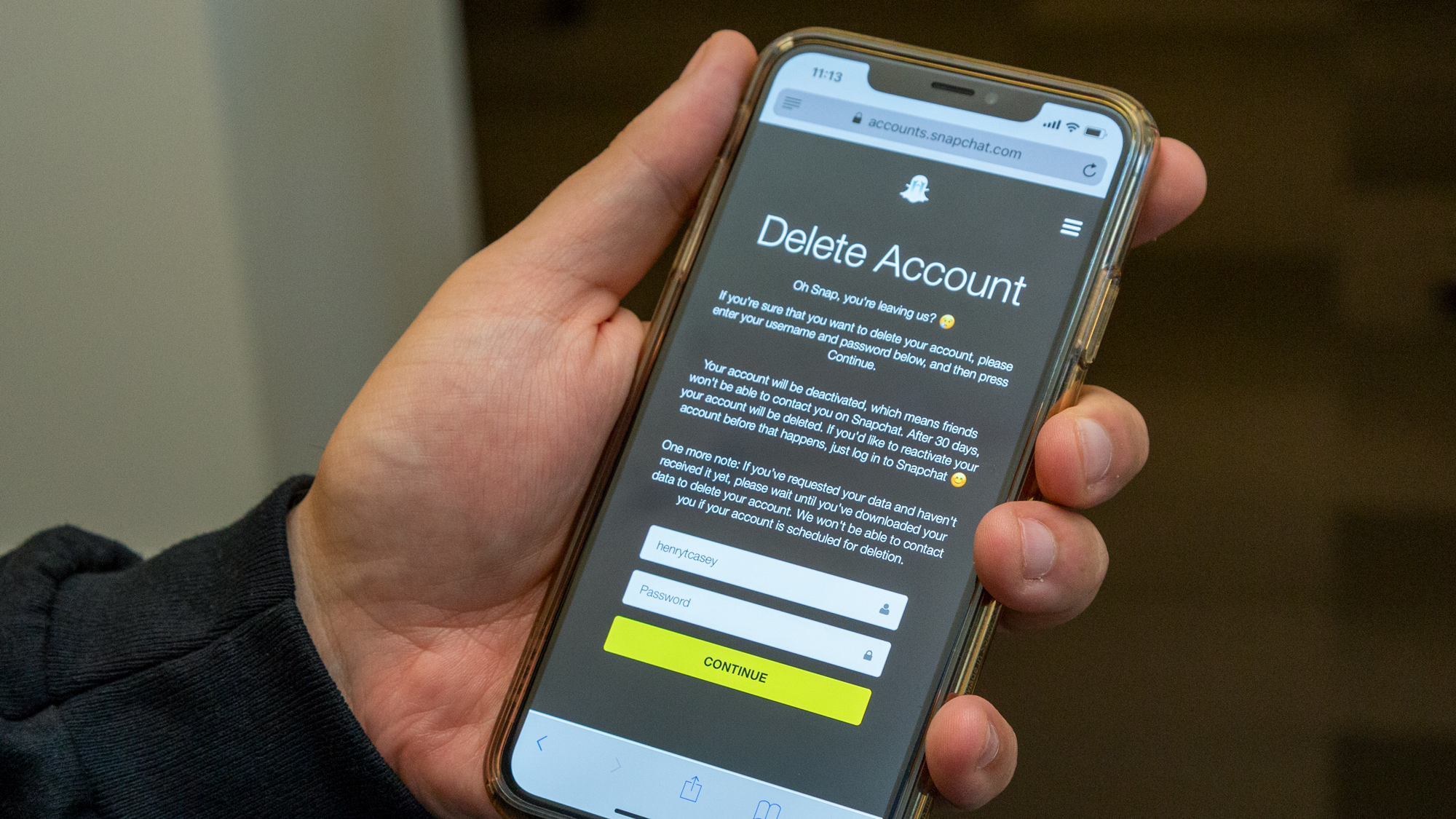 Snapchat app showing the delete account screen