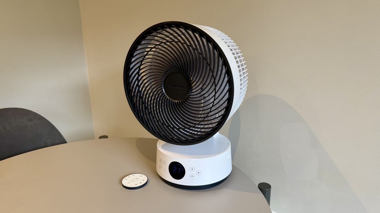 The MeacoFan Sefte Pro 10" Table Air Circulator pictured on a grey table