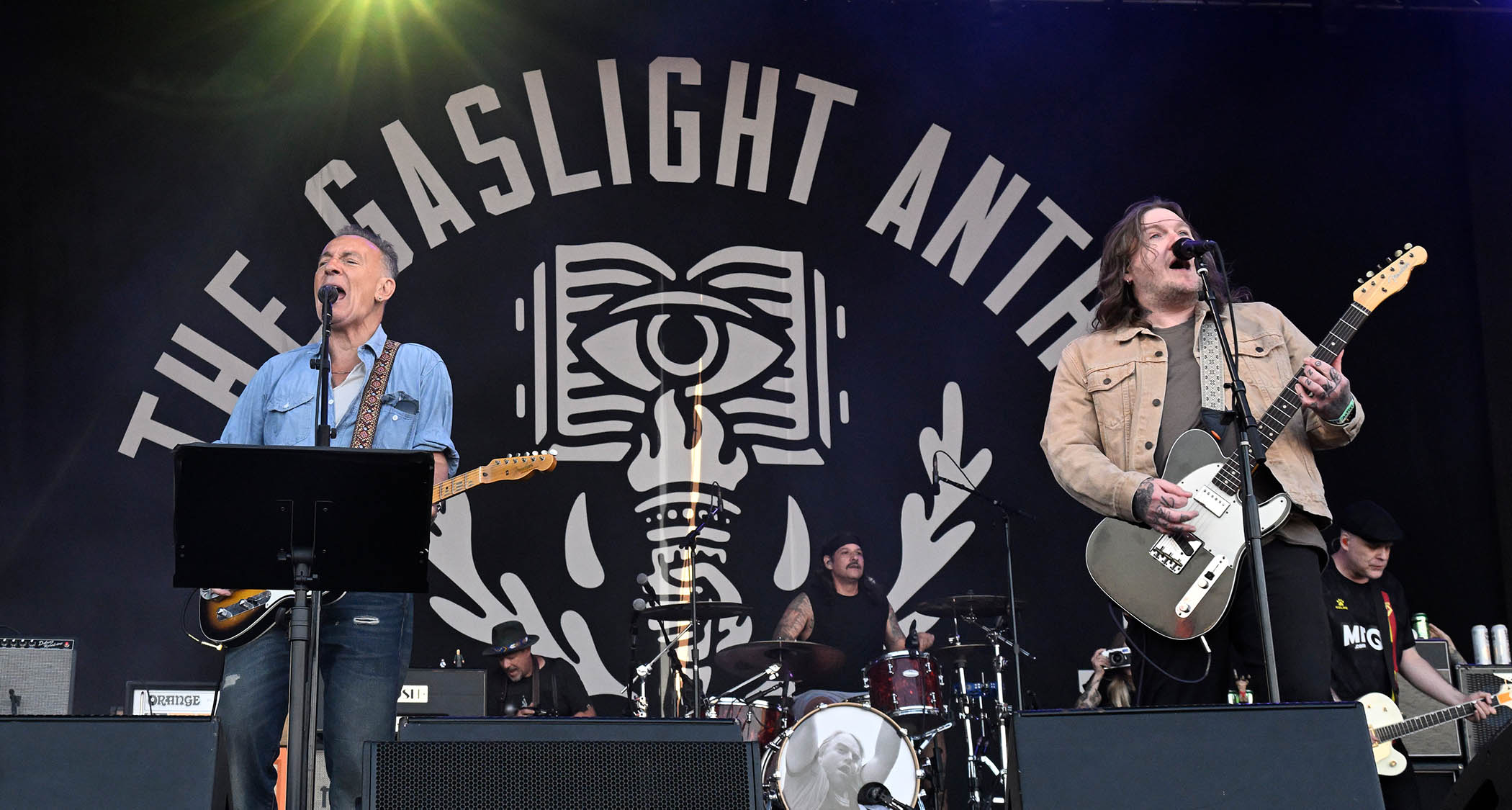 Bruce Springsteen sits in with the Gaslight Anthem at the 2024 Sea.Hear.Now Festival