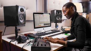 Pioneer DJ at Recording Week 2