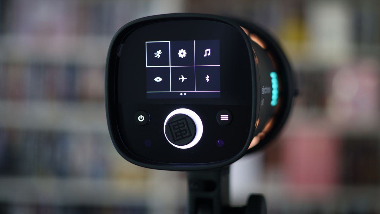 Elinchrom One