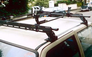 Money saving tips for mums: Take off unnecessary roof racks from your car