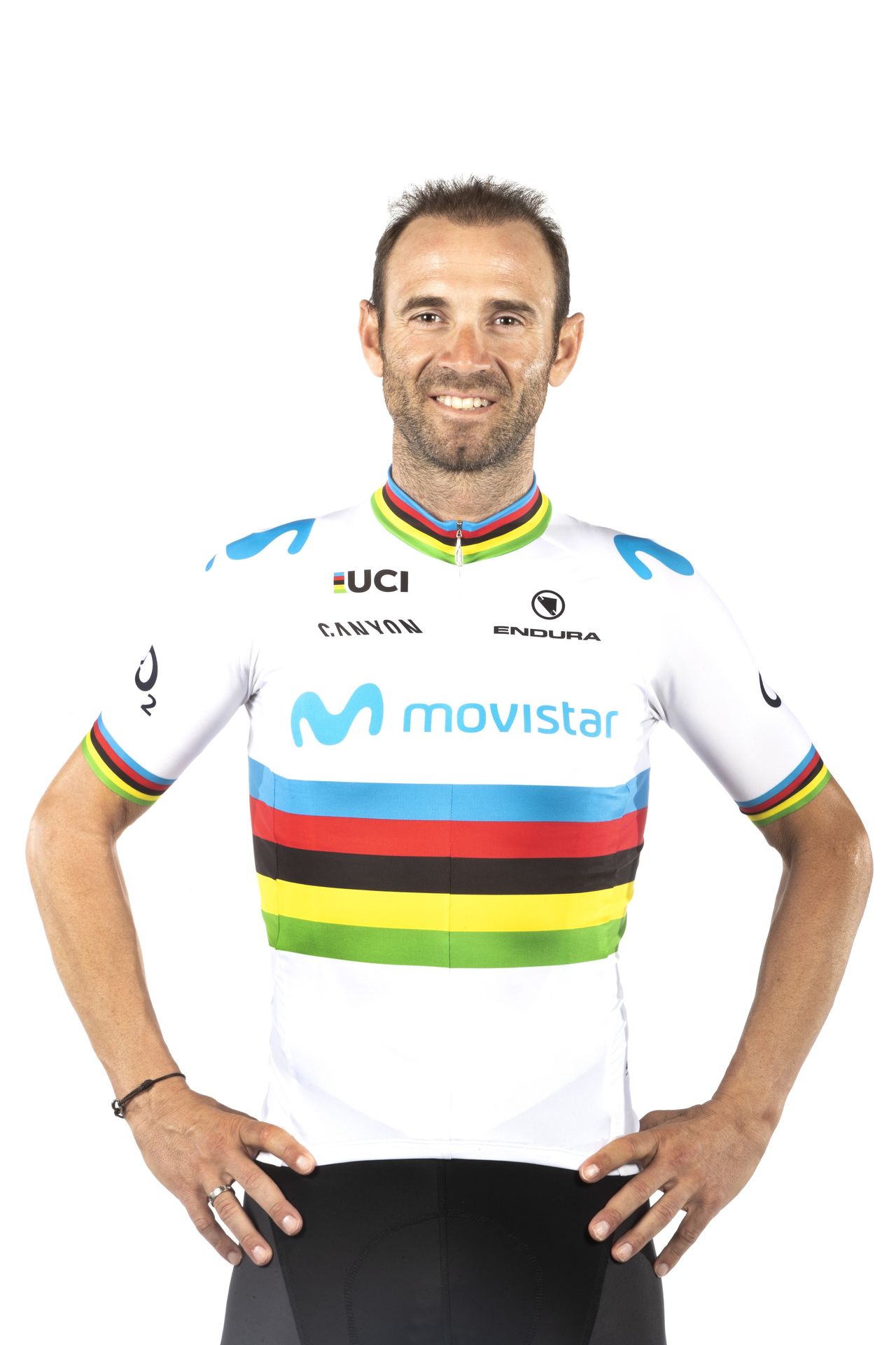 Alejandro Valverde shows off his rainbow bands