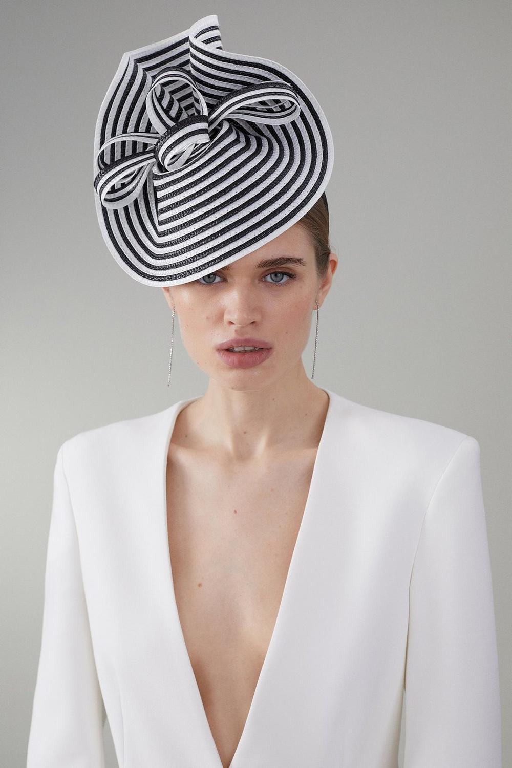 Asymmetric Spiral Trim Fascinator