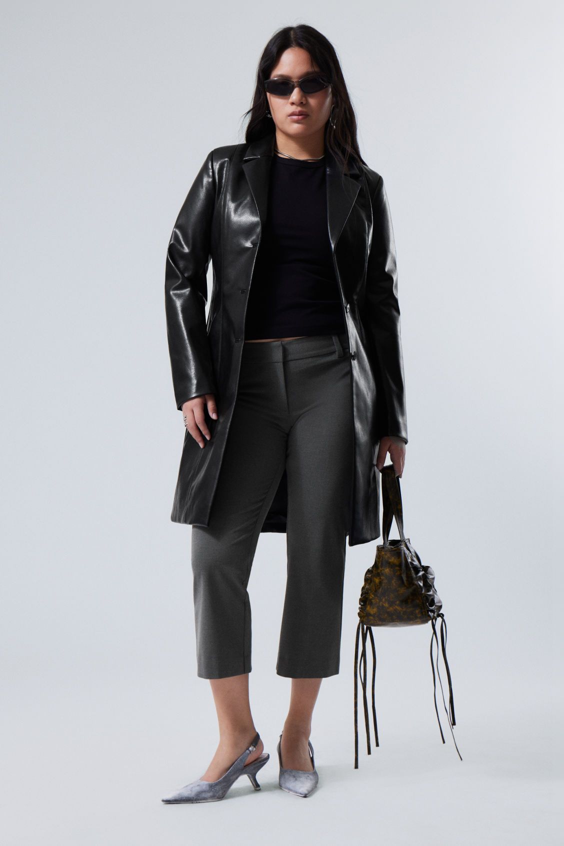 Slim Fit Capri Trousers