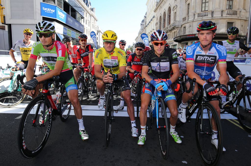 The jersey wearers are ready to roll on the start line