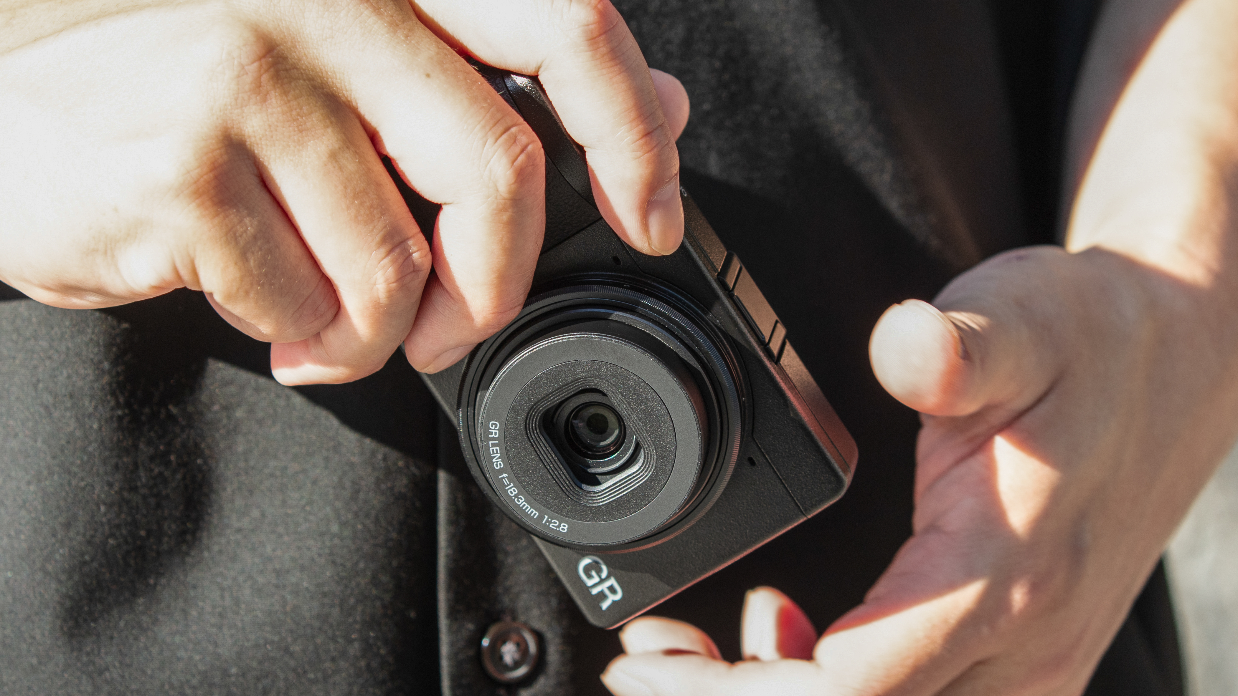 Ricoh GR IV