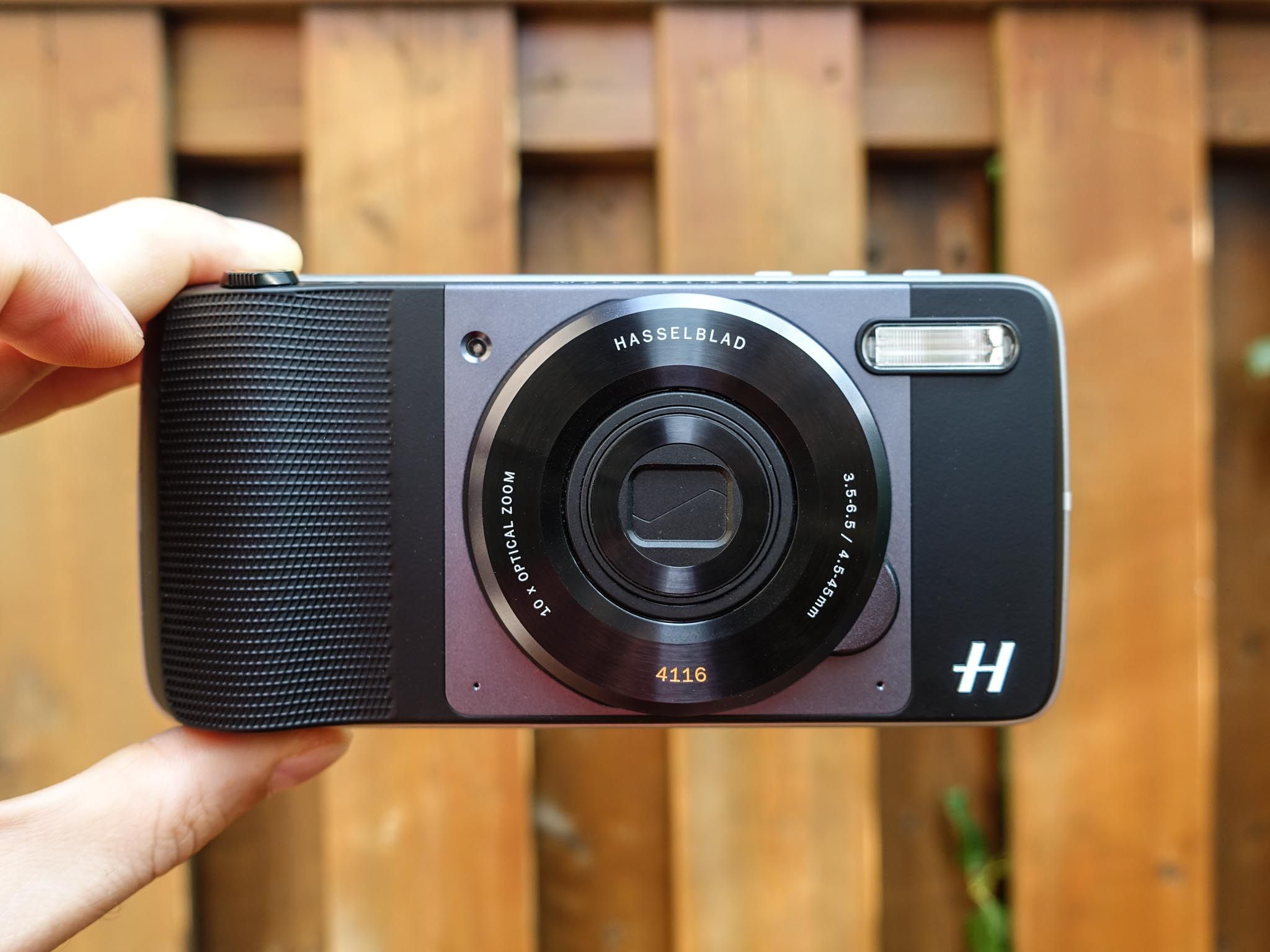 新品　Moto Mods Hasselblad 4116 True Zoom E4JYyicBTKxiiiY4iiYpYk-2048-80.jpg