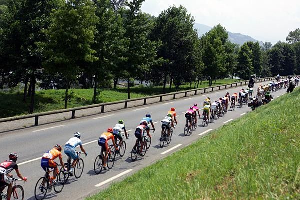 Riders still on the chase.