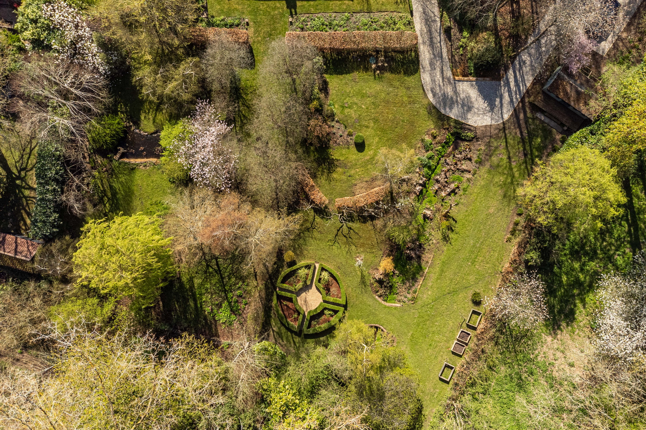 Images of Vine Cottage in Essex