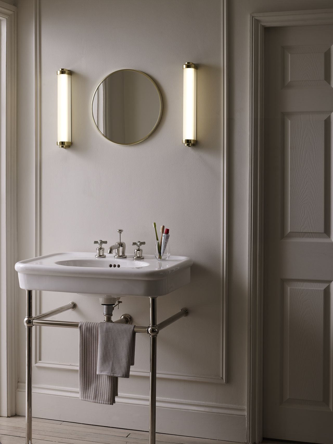 15 bathroom lighting ideas to brighten your space beautifully Real Homes