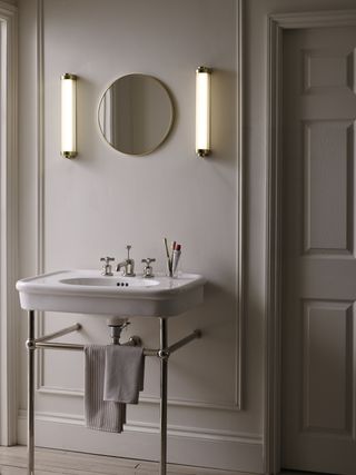Bathroom Lighting 101: Create a Well-Lit Bathroom Once and For All