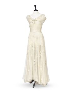 The dress, designed by Norman Hartnell. Credit: Christie's Images