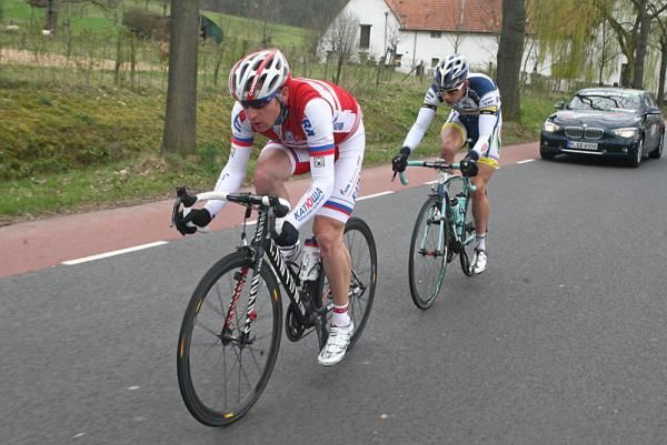 Pavel Brutt (Katusha) leads.